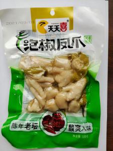 180g泡椒凤爪